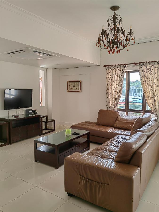 קוטה קינבלו Marimari Marina Service Condo מראה חיצוני תמונה