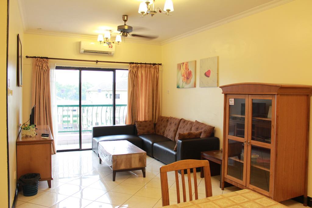 קוטה קינבלו Marimari Marina Service Condo מראה חיצוני תמונה