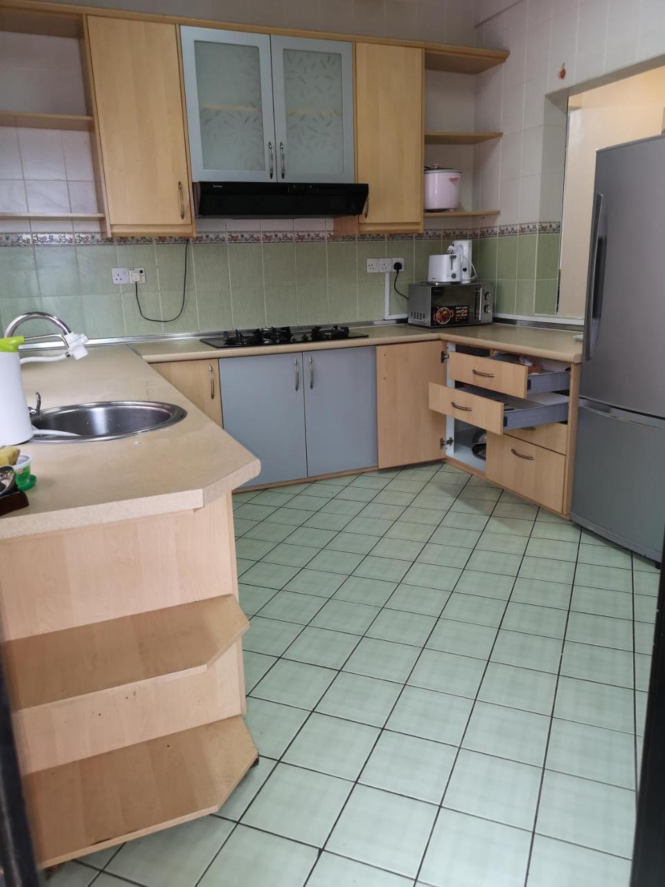 קוטה קינבלו Marimari Marina Service Condo מראה חיצוני תמונה